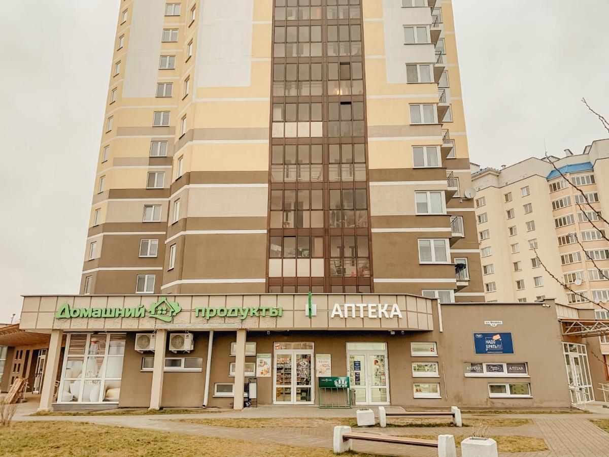 بريست Апартаменты "Chilpil" На 8-Ом Этаже - Центр - Мгновенное Бесконтактное Заселение - 24Х7 المظهر الخارجي الصورة